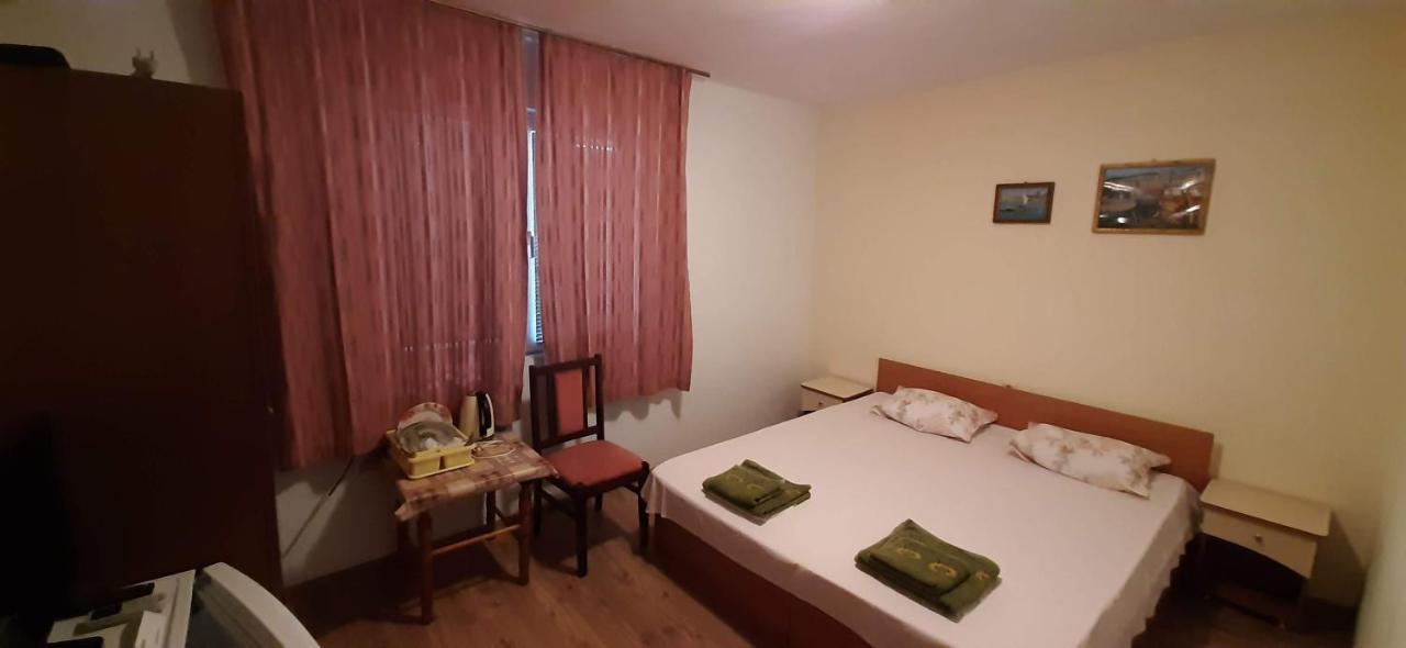 Dobrevi Guest House Sozopol Buitenkant foto